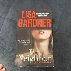 Lisa Gardner - The Neighbor